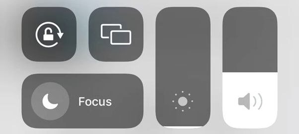 Control-volume-with-control-center