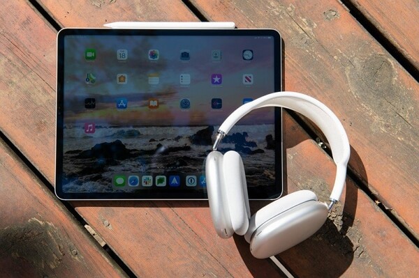 ipad headphone